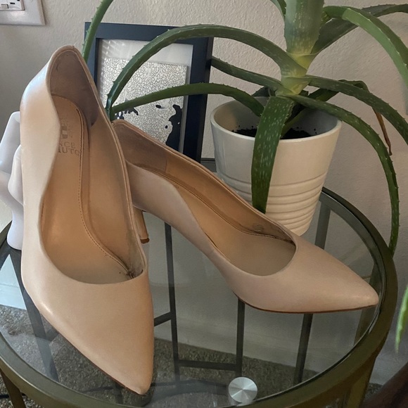 Vince Camuto Juanita nude heels - Picture 4 of 10